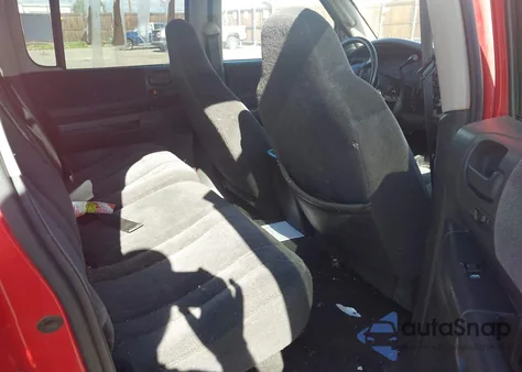 2004 Dodge Dakota Slt z USA, uszkodzony, nr VIN 1D7HG48N14S542424